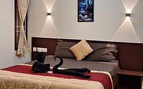 Nest Budget Inn